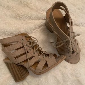 7.5 high heels, worn once!